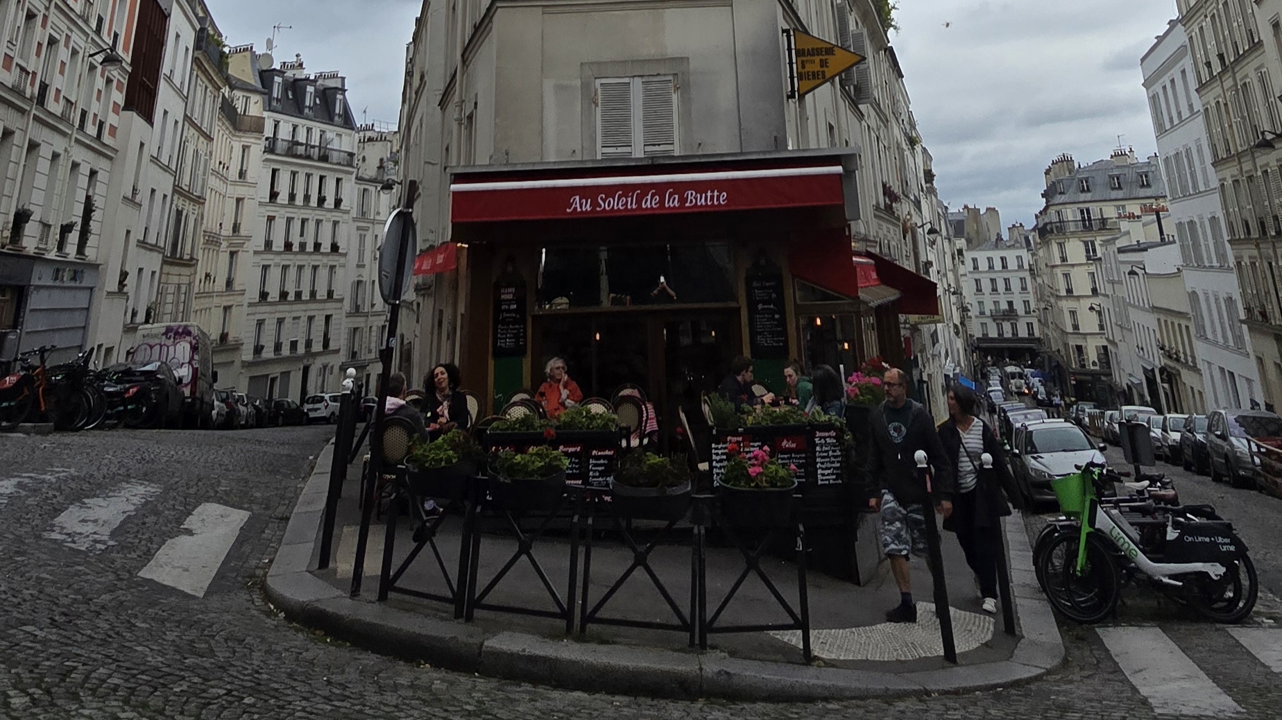 Everything Felt Surreal: My Paris Experience